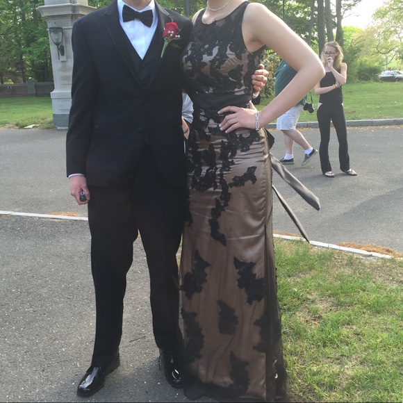 Custom Lace Gown Size 4 Evening/Prom/Pagaent Dress - Picture 12 of 16